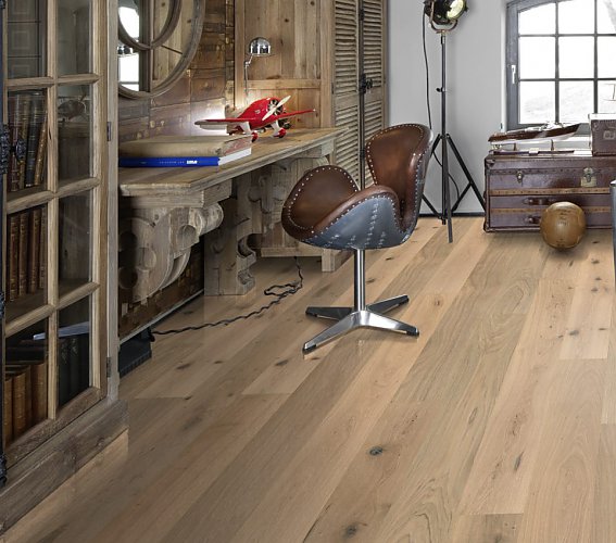 Паркетная доска Kahrs Новая классика Дуб Шёпот Nouveau Whisper 151N9AEK16KW200 Lively 2000×187×15 фото в интерьере Паркетная доска Kahrs Новая классика Дуб Шёпот Nouveau Whisper 151N9AEK16KW200 Lively 2000×187×15 фото в интерьере